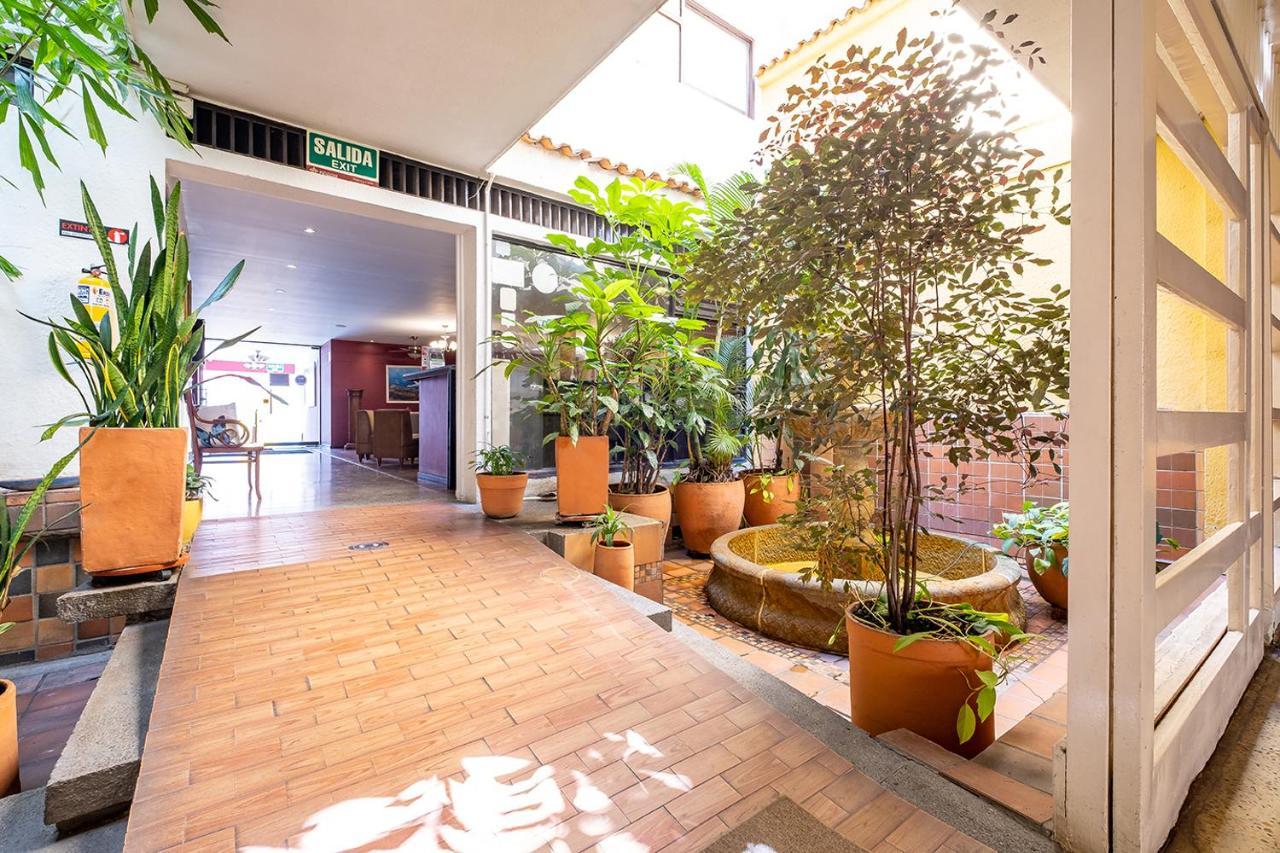 Ayenda 1502 Principe Hotell Bucaramanga Eksteriør bilde